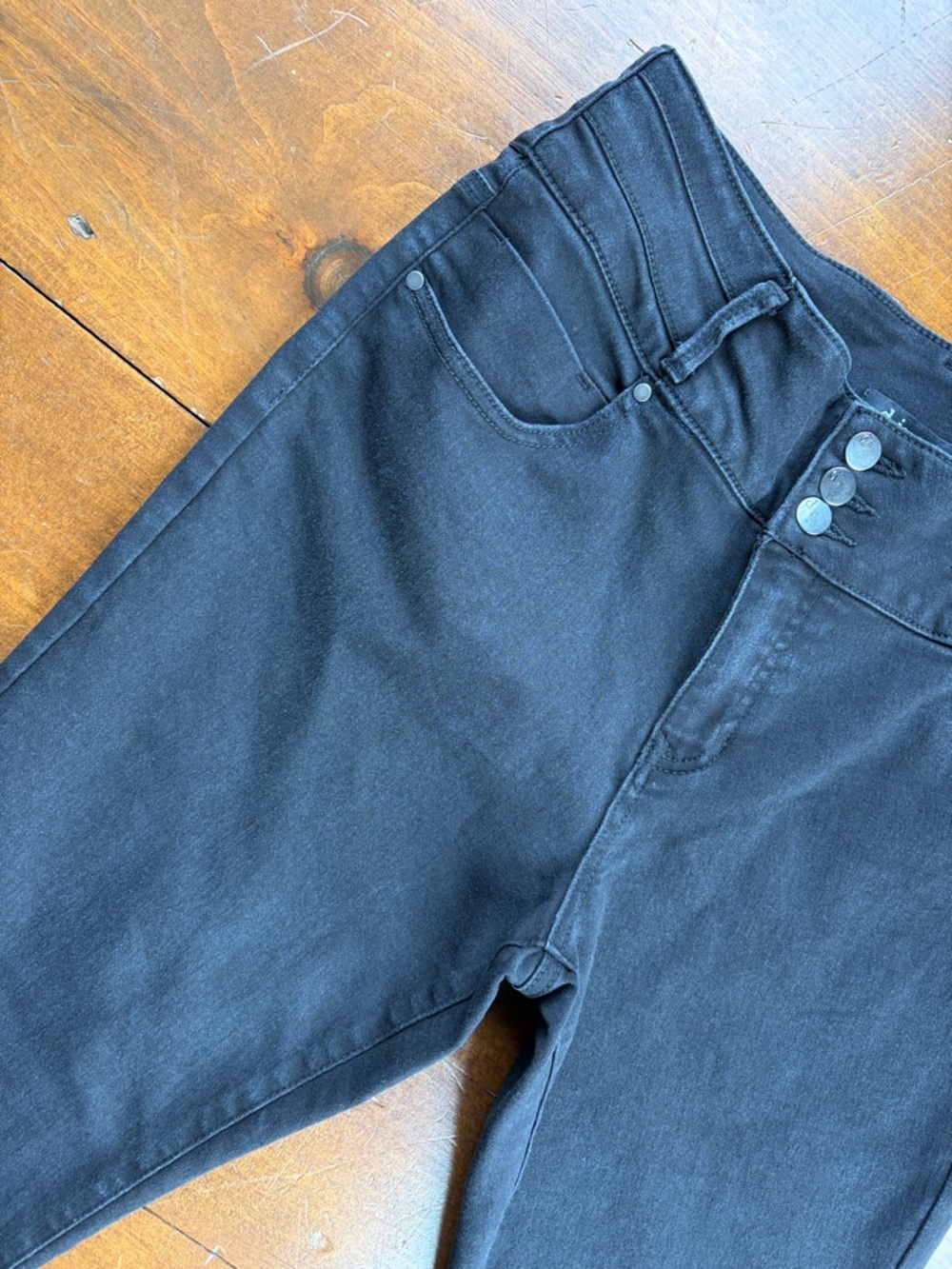 d.Jeans Capri Length Black Jeans Size 14 - Picture 4 of 10